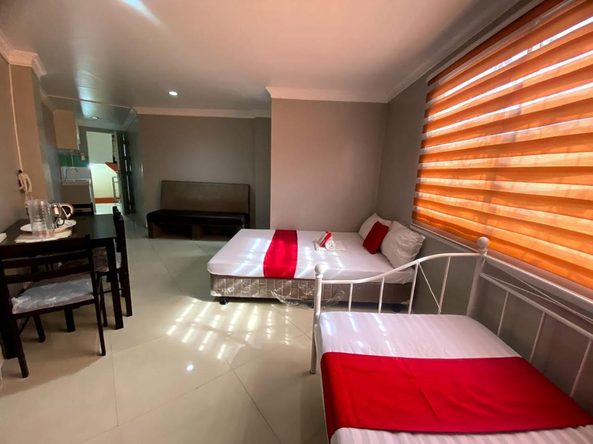 Oyo 104 Manila Venetian Hotel 외부 사진