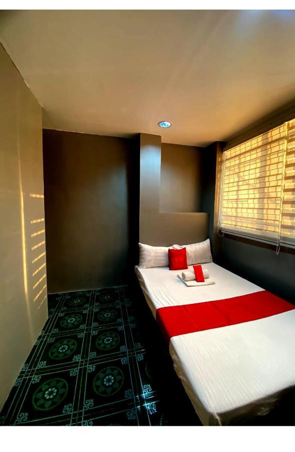 Oyo 104 Manila Venetian Hotel 외부 사진